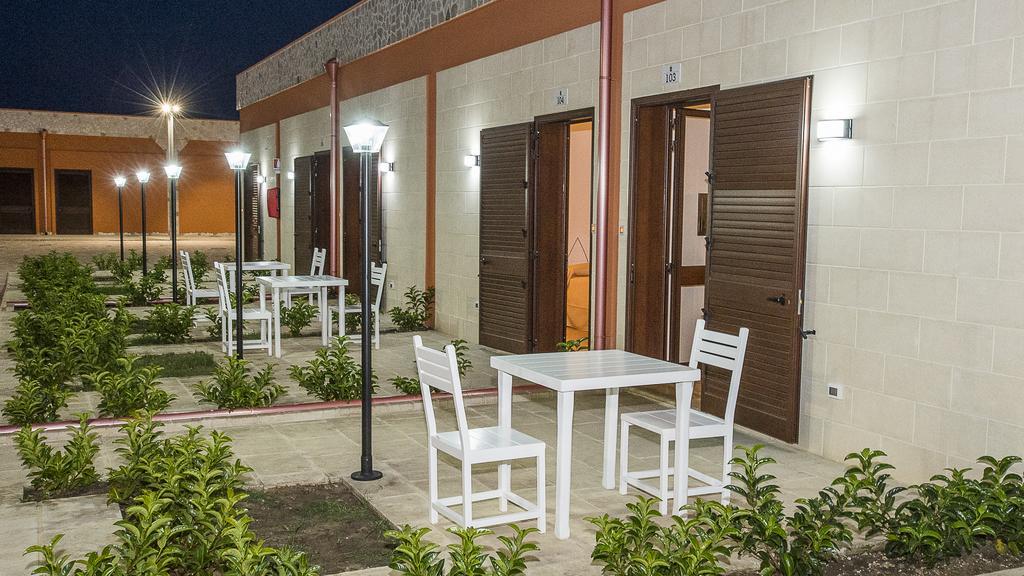 Agriturismo Tenuta Don Giovanni Melendugno Eksteriør bilde