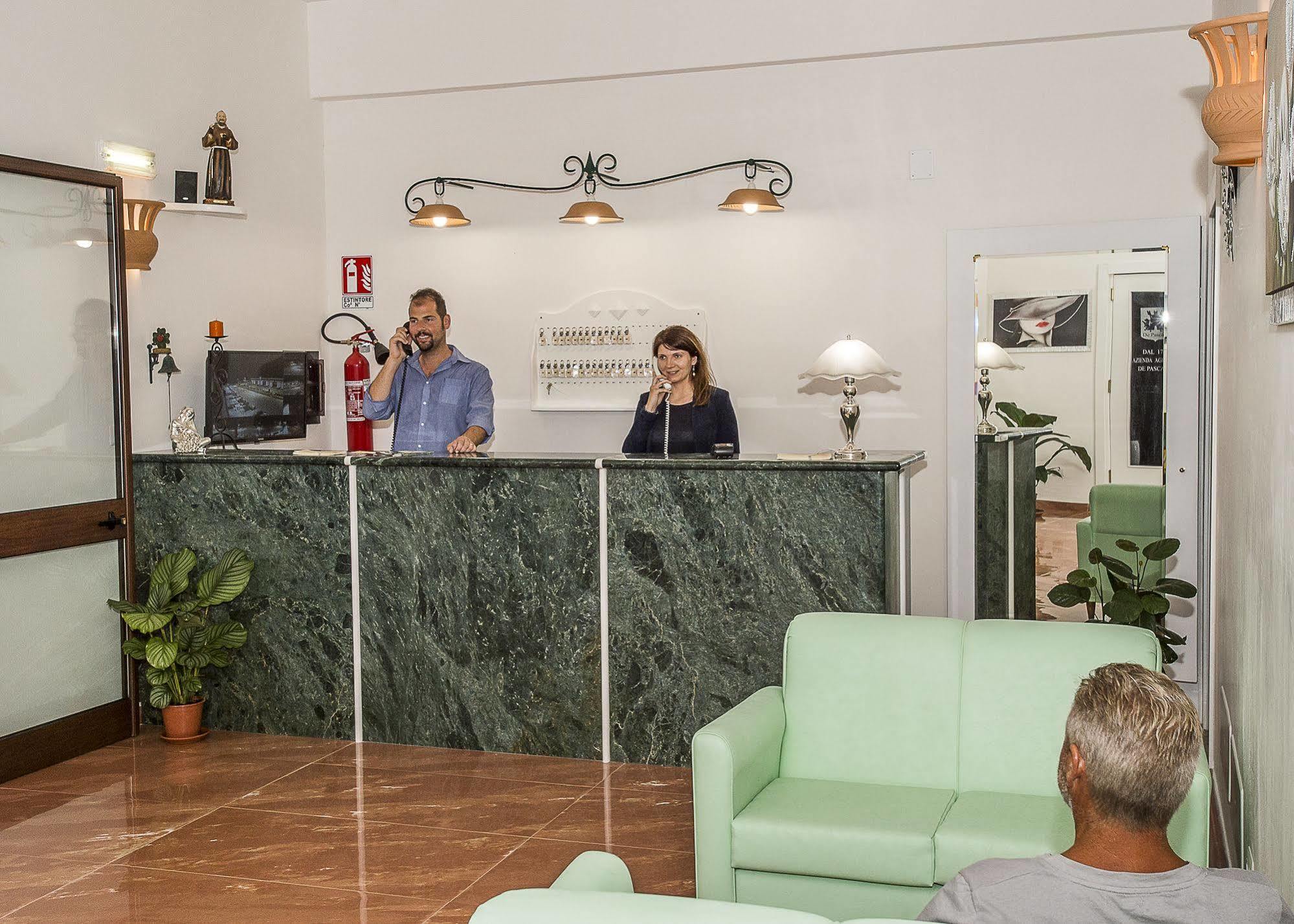 Agriturismo Tenuta Don Giovanni Melendugno Eksteriør bilde